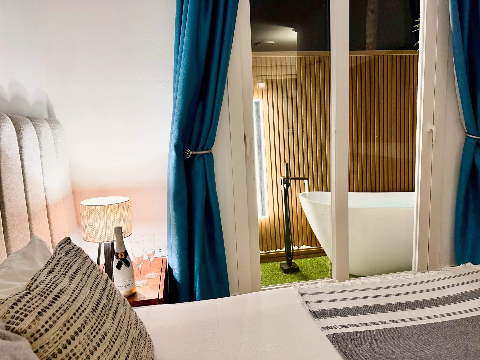 Master suite with king bed and garden view at Villa Bella Bayahibe