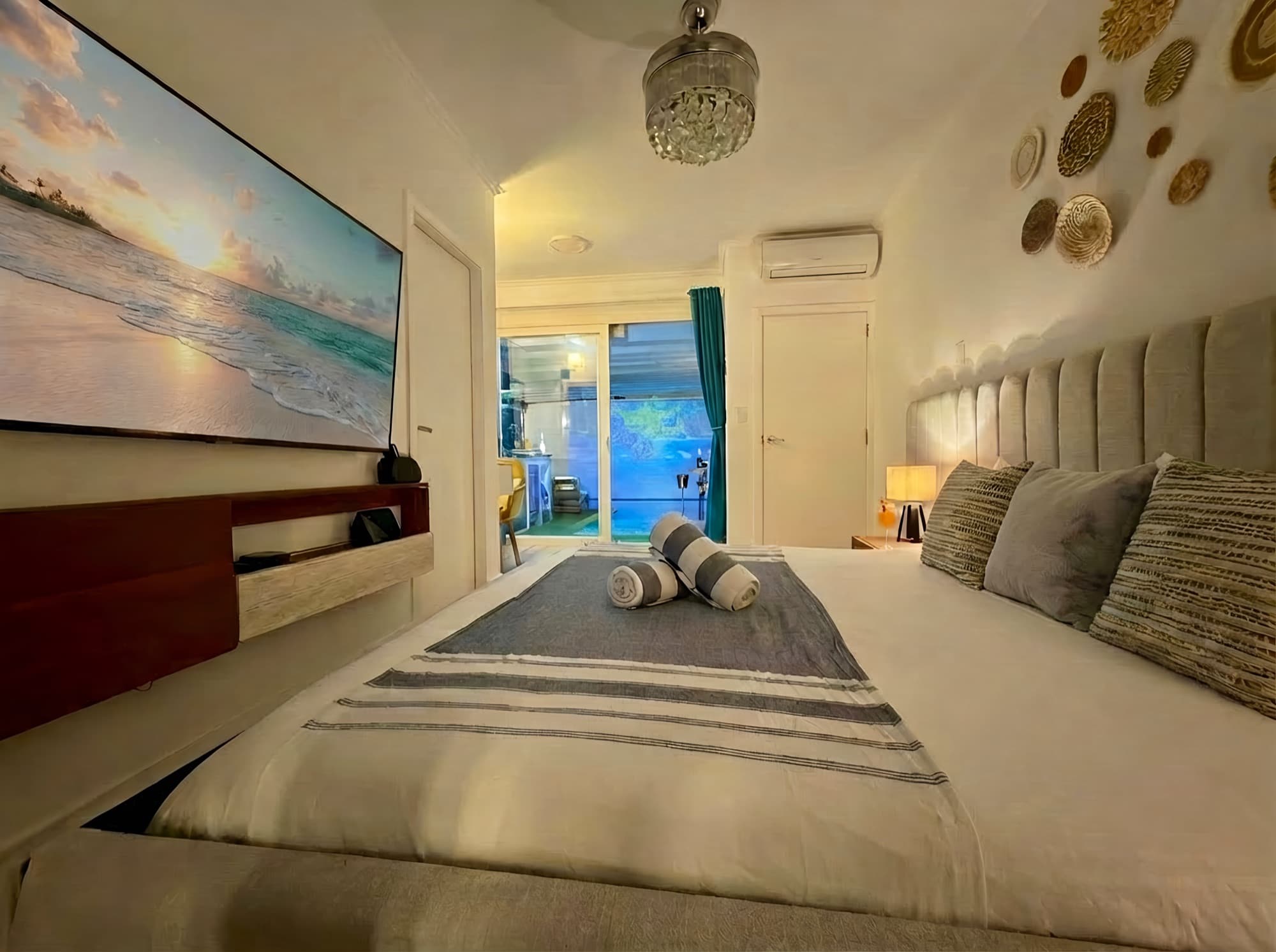 Master bedroom of Villa Bella, luxury villa rental in Bayahibe, Dominican Republic